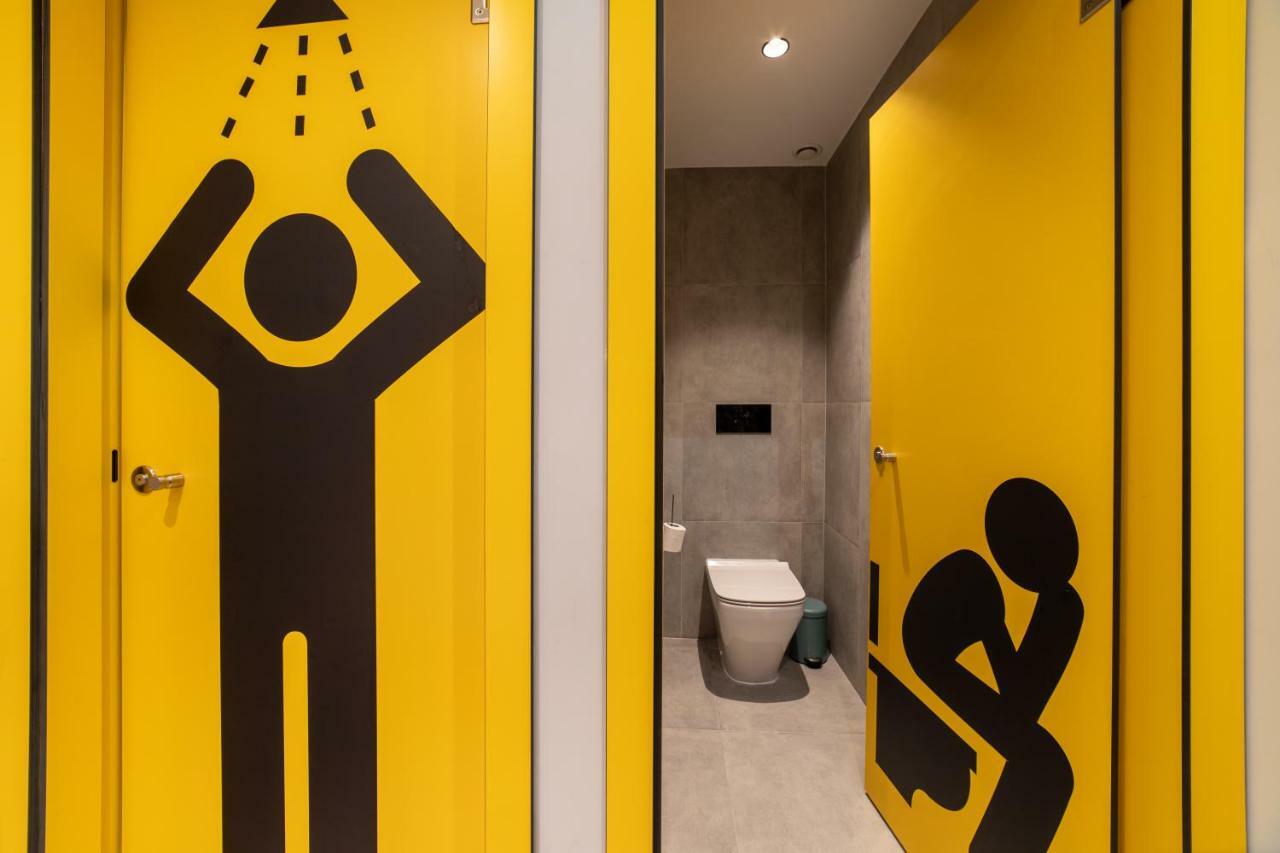 Petit Hostel La Latina (Adults Only) Мадрид Екстериор снимка